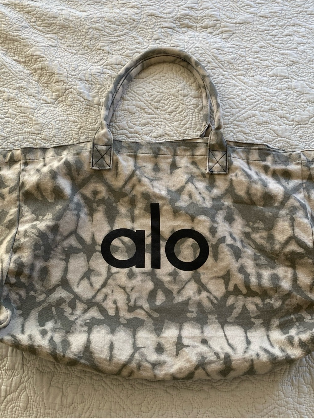 ALO Yoga Gray Tie-Dye Canvas Tote with Black Logo